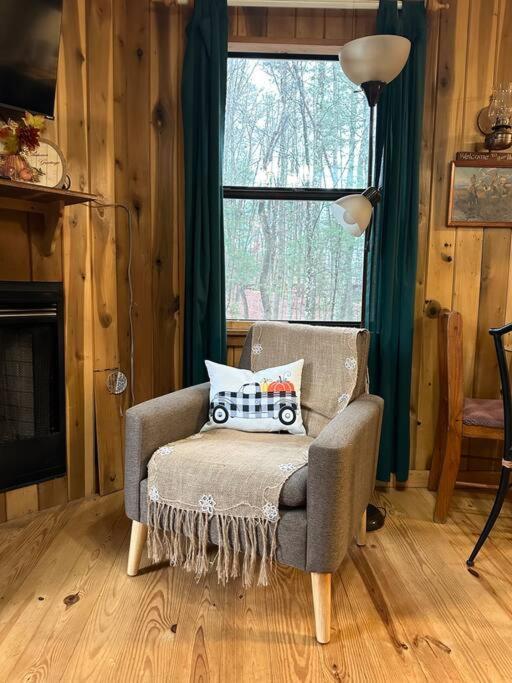 Private Cozy Cabin In The Woods With Great View Murphy Esterno foto
